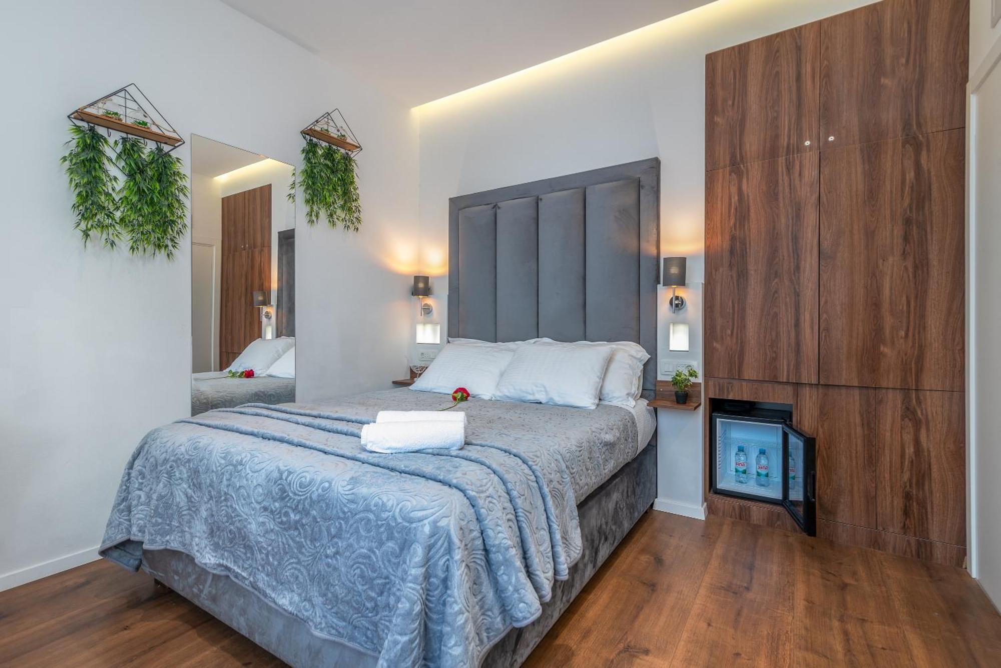 Antares Luxury Rooms 1 สปลิท ภายนอก รูปภาพ